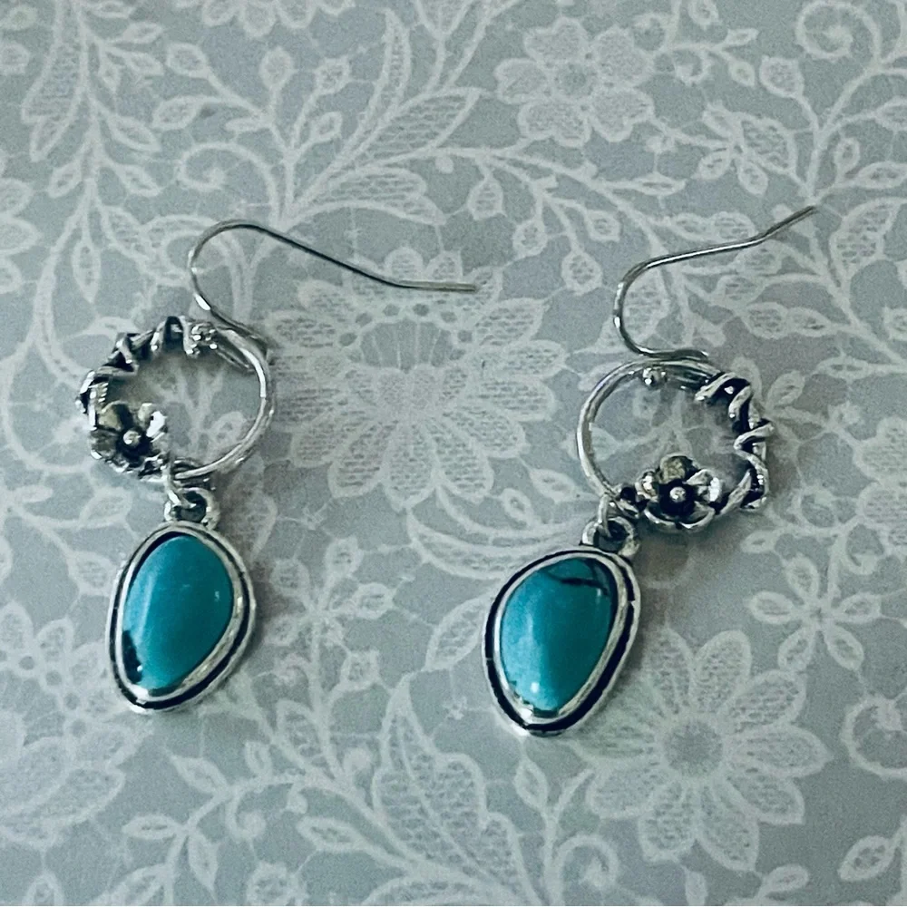 New Handmade Sterling Silver Natural Turquoise Floral Daisy Vine Wrap Earrings